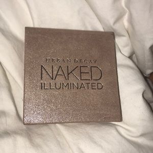 Urban Decay Naked Illuminated